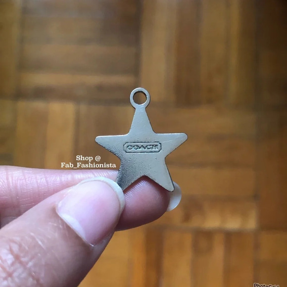 Coach pendent - Picture 3 of 4